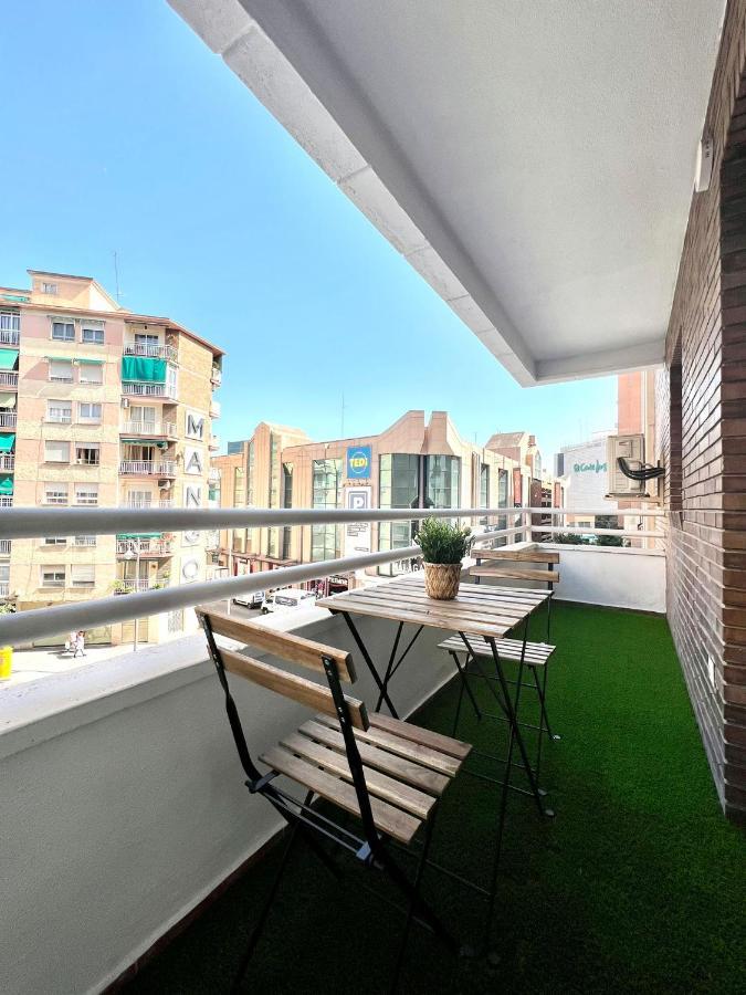 Scala & Balcony By Ele Apartments Malaga Bagian luar foto